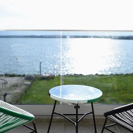 Myosotis Mamaia By The Lake Exterior photo